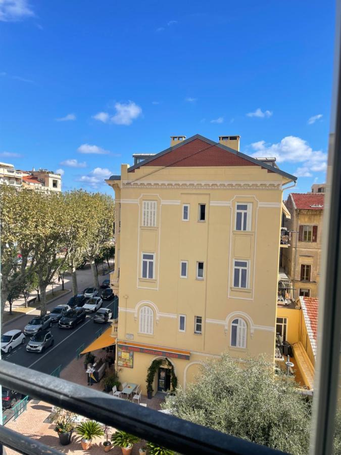 Apartament Menton Studio Face Au Jardin Bioves Fetes Des Citrons 3Min De La Mer Zewnętrze zdjęcie